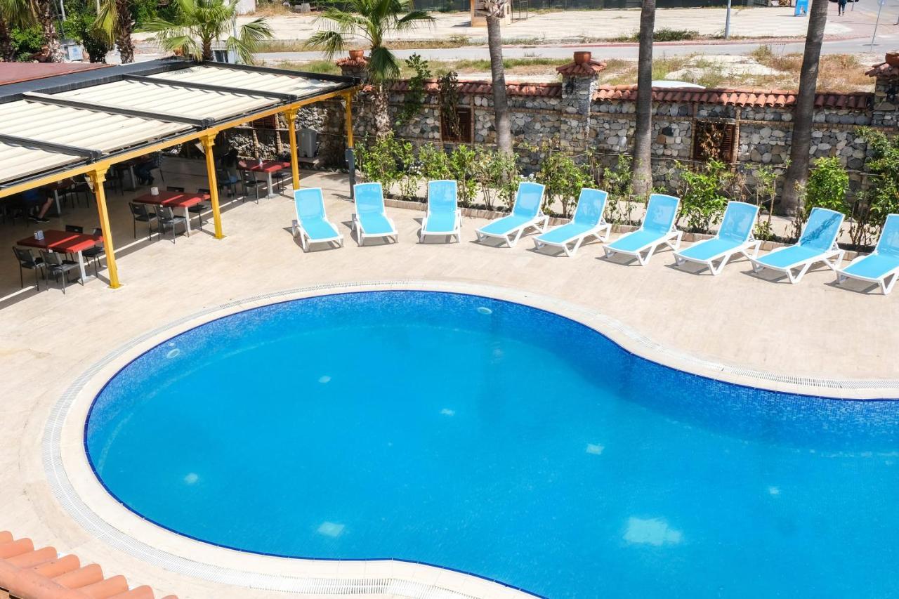 Beldibi Beach Hotel Exterior photo