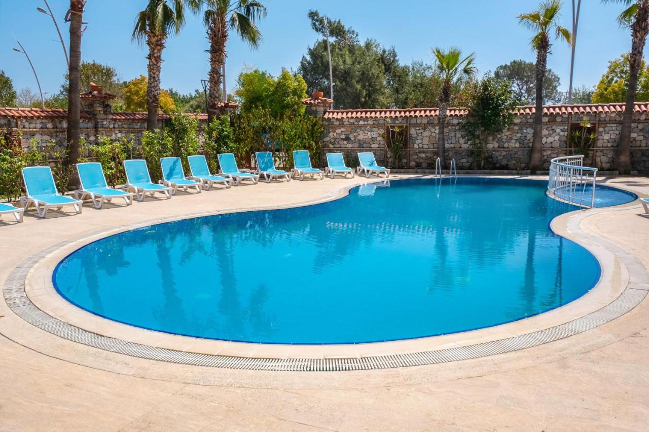 Beldibi Beach Hotel Exterior photo